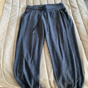 Blue heathered lululemon joggers